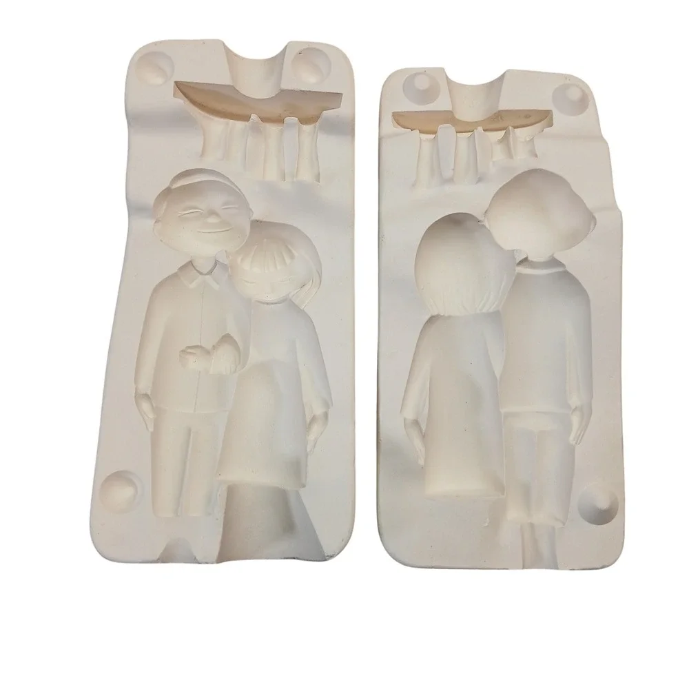 Vintage 1972 Duncan Ceramic Mold The Three of Us Couple Figurine 1041A Fresno CA